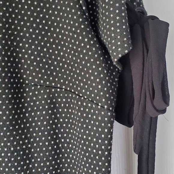 Hutch Black Tie-Sleeve Dot Shift Dress - Picture 4 of 10